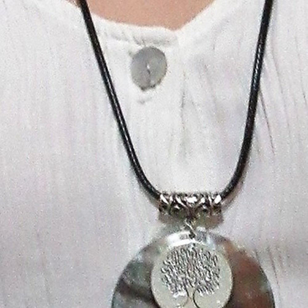 Necklace on Rope chain - Picture 5 of 5